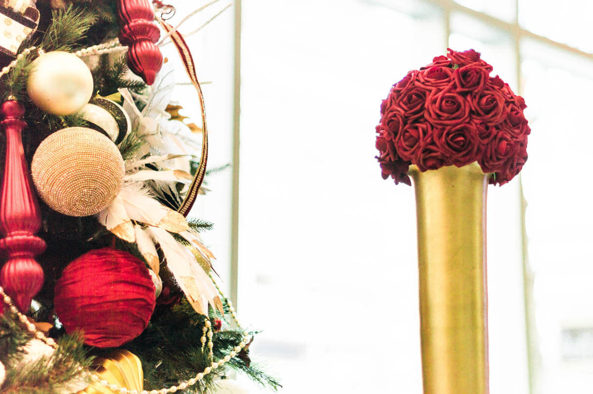 Holiday Color Scheme | The Belle Noel