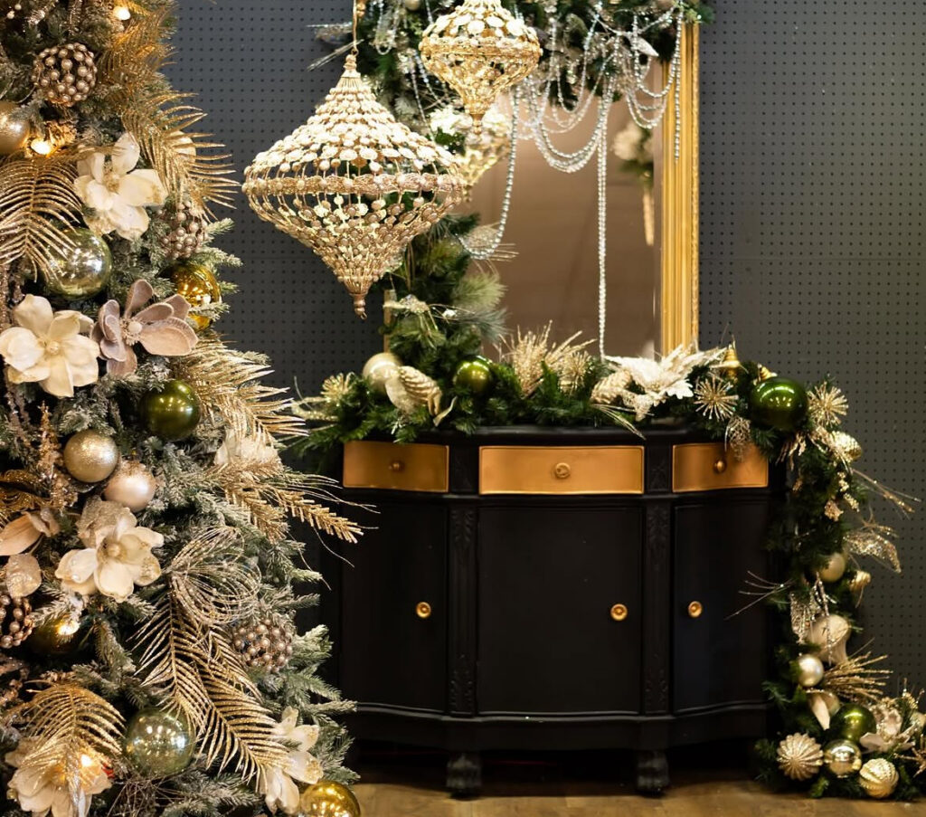 commercial holiday decorating services in MD