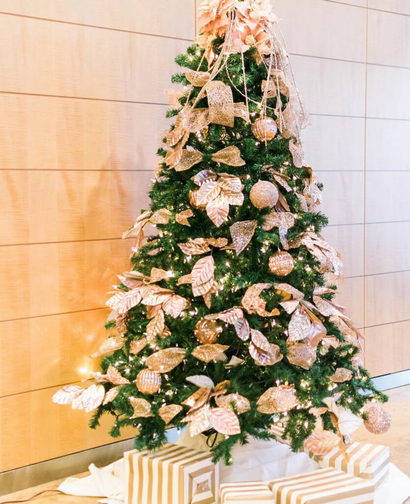 commercial holiday decorating services in MD
